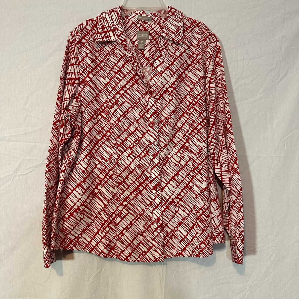 Chicos 2 Wrinkle Resistant Button Down Blouse - image 1